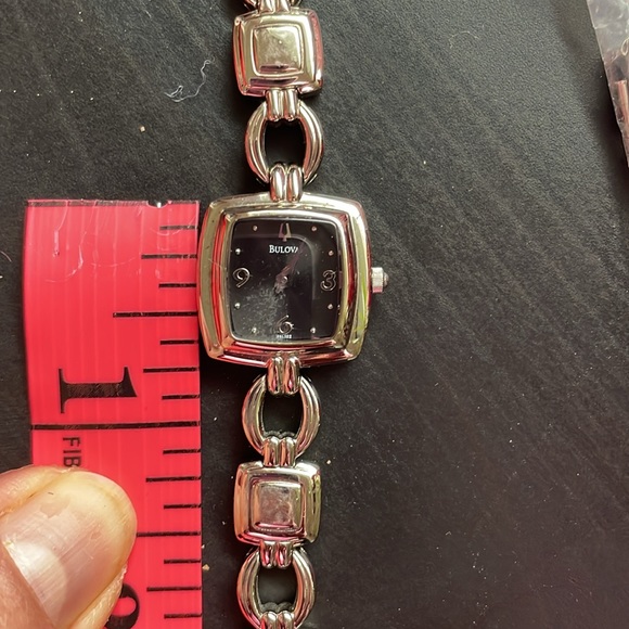 Vintage Bulova Watch - Picture 6 of 7